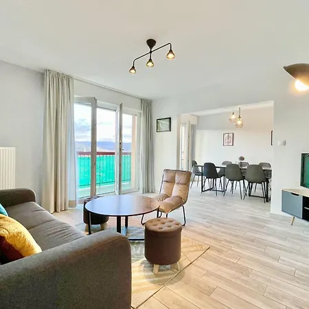 Family Getaway In With Balcony * 콜마