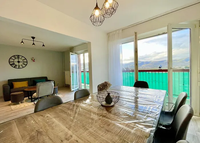 Appartement La Route Des Vins En Vélo à Avec Balcon *