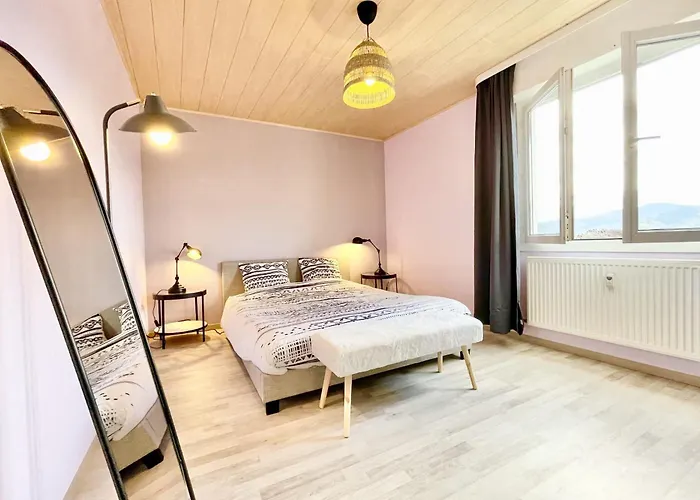 Appartement La Route Des Vins En Vélo à Avec Balcon *