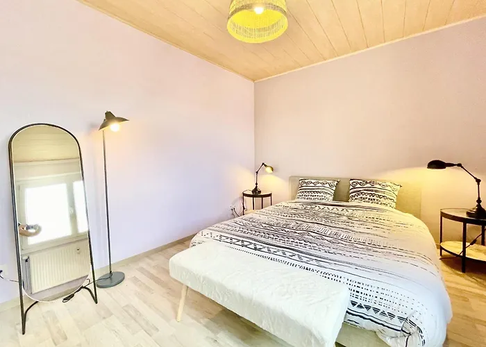 La Route Des Vins En Vélo à Avec Balcon Appartement *