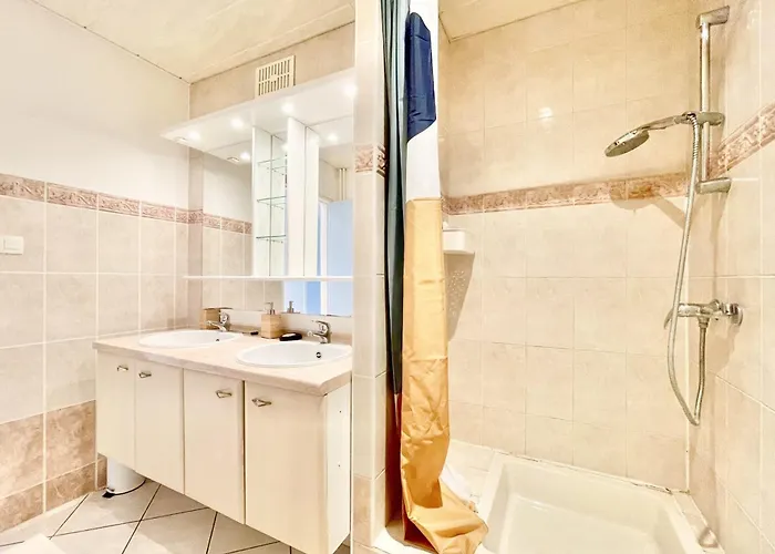 Family Getaway In With Balcony Apartamento